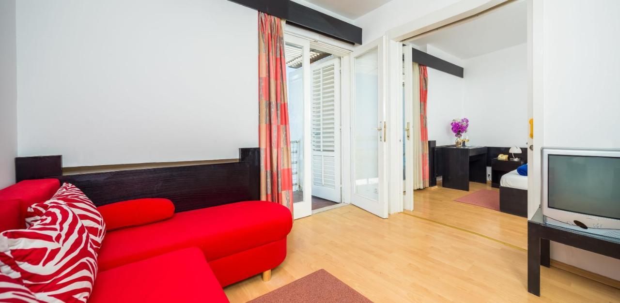 Hotel Hvar Єлса Екстер'єр фото